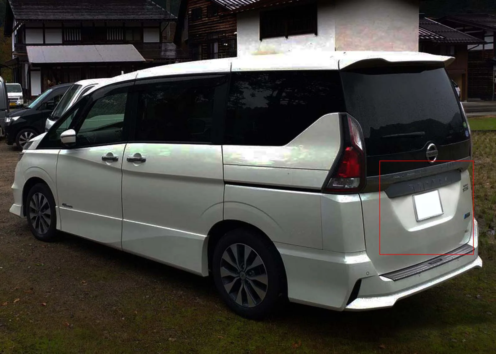 Canbus SMD светодиодный светильник номерного знака для Nissan Serena C27 MPV-18