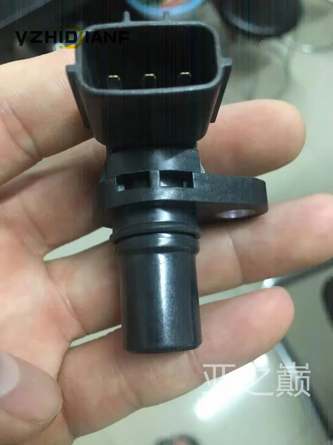 

1x J5T2 3392 автоматический датчик коленчатого вала OEM J5T23392 для MITSUBISHI- K-M Быстрая доставка