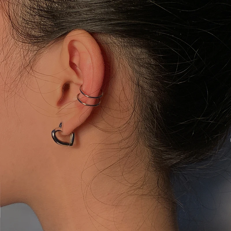 small heart hoop earrings