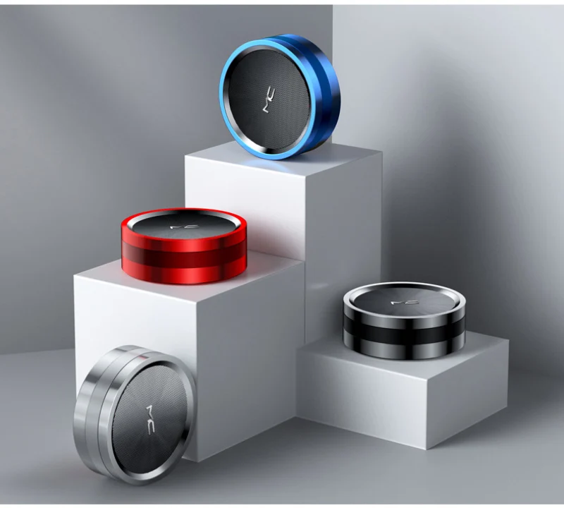 Altavoz inalámbrico con Bluetooth, dispositivo estéreo de graves, compatible con tarjeta TF o tarjeta SD, tres versiones, pistola de acero portátil para deportes al aire libre