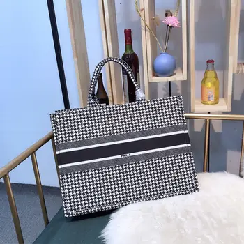 

2020 LUXURY WOMEN BRAND FAMOUS LADIES BAG DESIGNER CLASSIC PLAID CANVAS HANDBAG