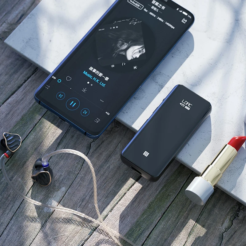 FiiO BTR5 Portable Bluetooth Amplifier ES9219C*2 MQA USB DAC Bluetooth 5.0 Headphone Amplifier XMOS PCM384 DSD256 3.5/2.5mm