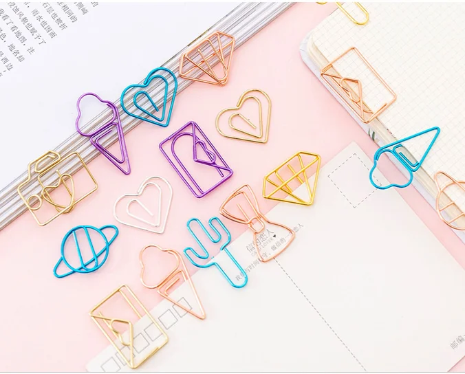Creative clips formas cartoon shaped paperclip metal paper clip cute clamp bookmarks bright color
