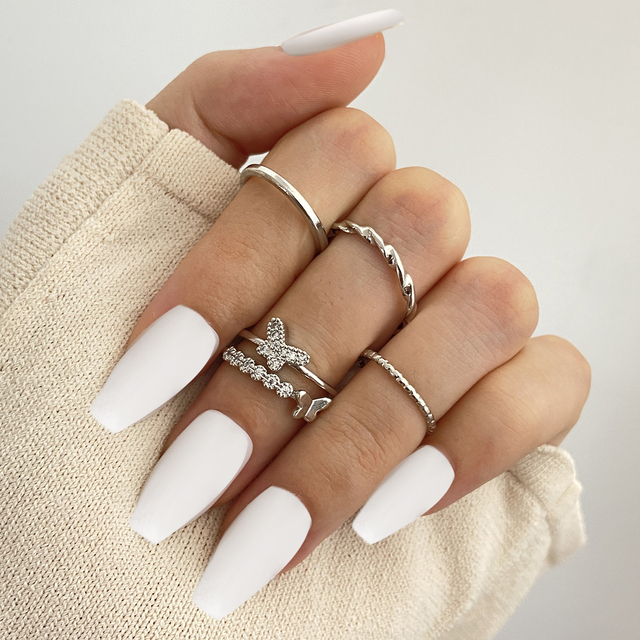 Gothic Heart Ring Set for Women Black Dice Vintage Hip-Hop Silver Plated Retro Rhinestone Charm Butterfly Finger Jewelry