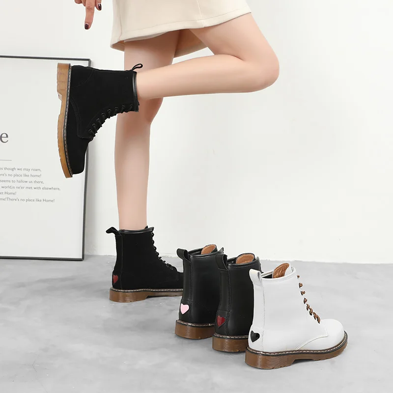 MALEMONKEY/Роскошные Дизайнерские брендовые туфли; Новинка года; модная женская обувь; Сезон Зима; ботильоны Dr Martin из спилка; рабочие ботинки в байкерском стиле