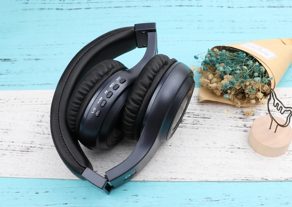 Беспроводные наушники Bluetooth-гарнитуры Складная игровая подсветка портативные стерео музыкальные спортивные наушники для мобильных телефонов ПК