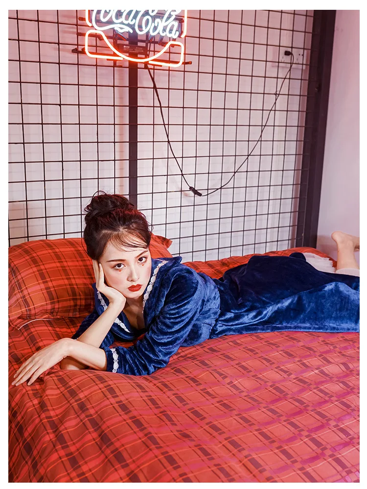 Милая фланелевая Толстая теплая ночная рубашка женская домашняя одежда Корейская версия кораллового бархата Женская японская темно-синяя Милая