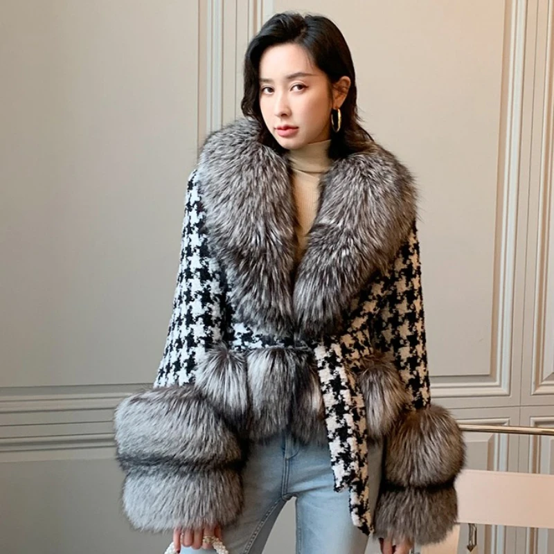 

2020 Autumn Winter Houndstooth Coat With Plush Natural Fox Fur Cuffs and Hem Ladies Outerwear Women Wool Jacket