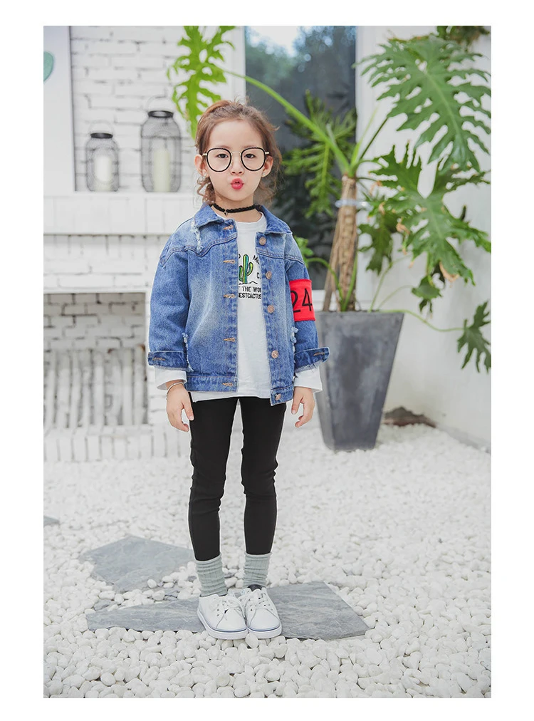 4606766227_593389290_03