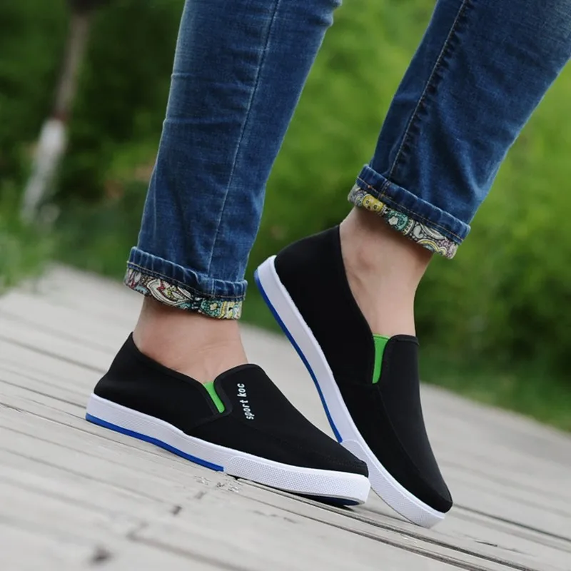 3166386860_2058393177