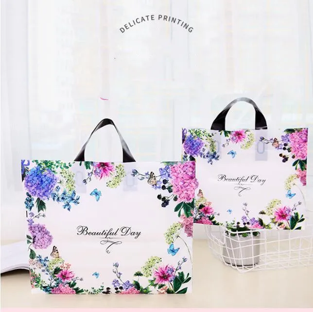 20 шт./лот, пластиковая подарочная сумка с цветами, большие ручные сумки для покупок, украшения для дня рождения, подарочные упаковочные сумки