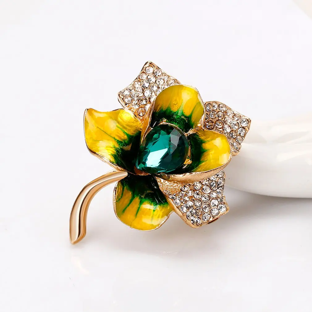 Rhinestone Brooch Imitation Zircon Crystal Clothing Flower Petal Pin Party Jewelry Collar AL232 | Украшения и аксессуары