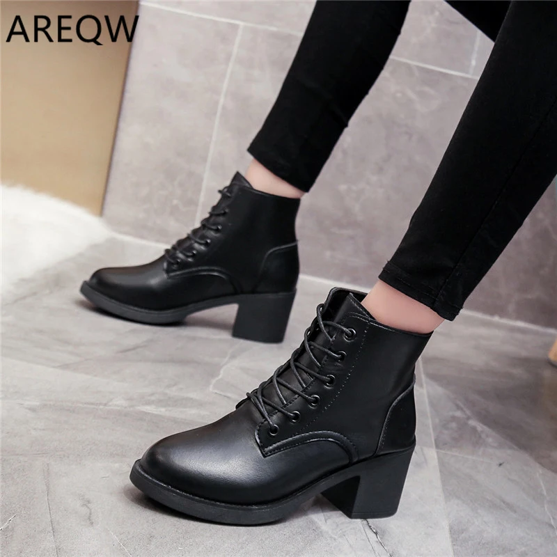 

Women Flat Platform Ankle Boots Autumn and Winter Boot Black Lace Up Black Medium Creepers Shoes Fashion Party Footwear