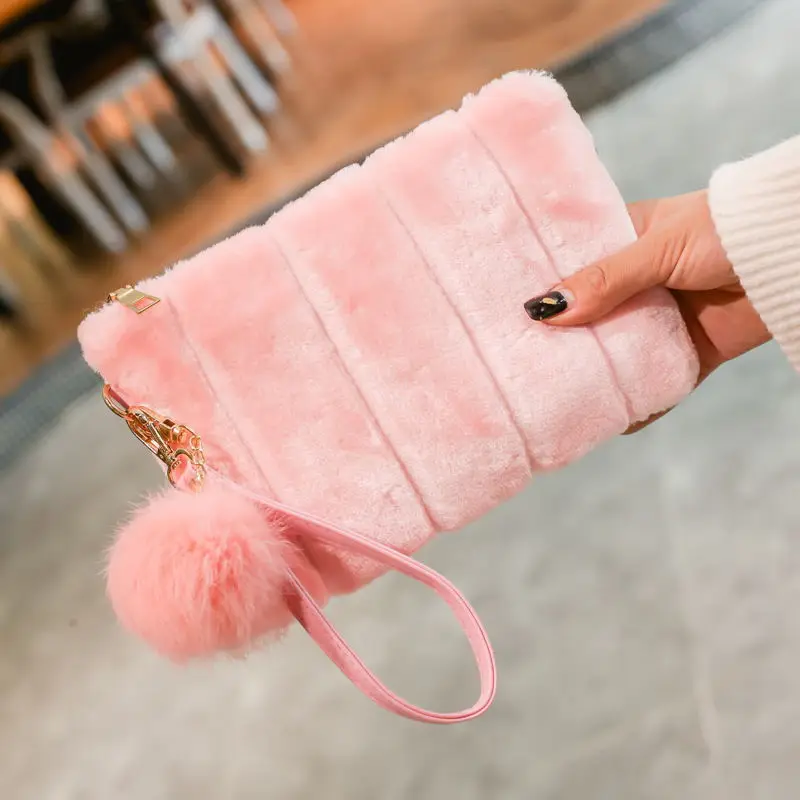 

2017 Winter New Style Women's Maomao Bag Carrying Envelope Bag Shoulder Diagonal