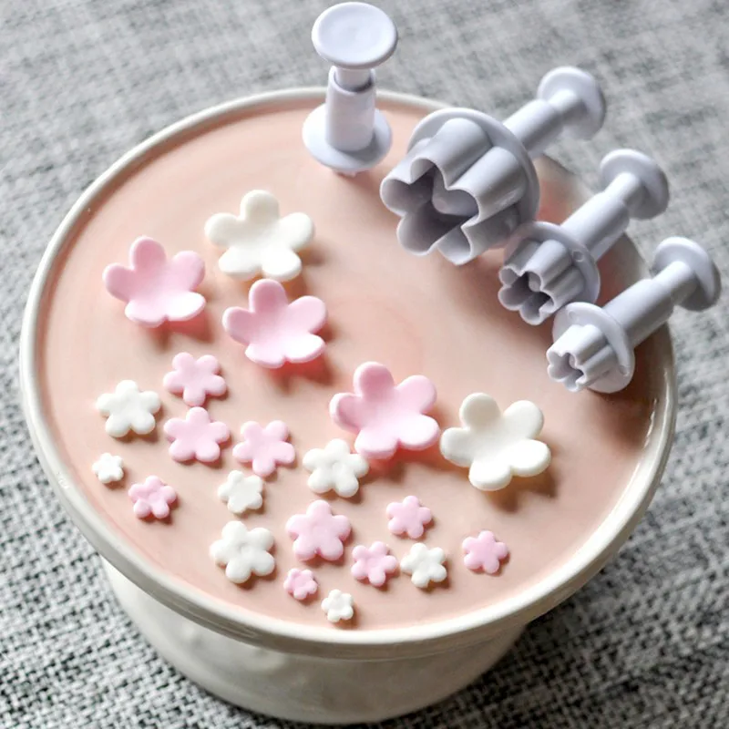 Cookie Cutter Baking Mold Cookie Mould Fondant Cutter Baking Decorating Tools Cookie Maker Press Kit 4Pcs/Set Plum Flower Plunger Fondant Mold Cutter Cookie Biscuit Cake tools