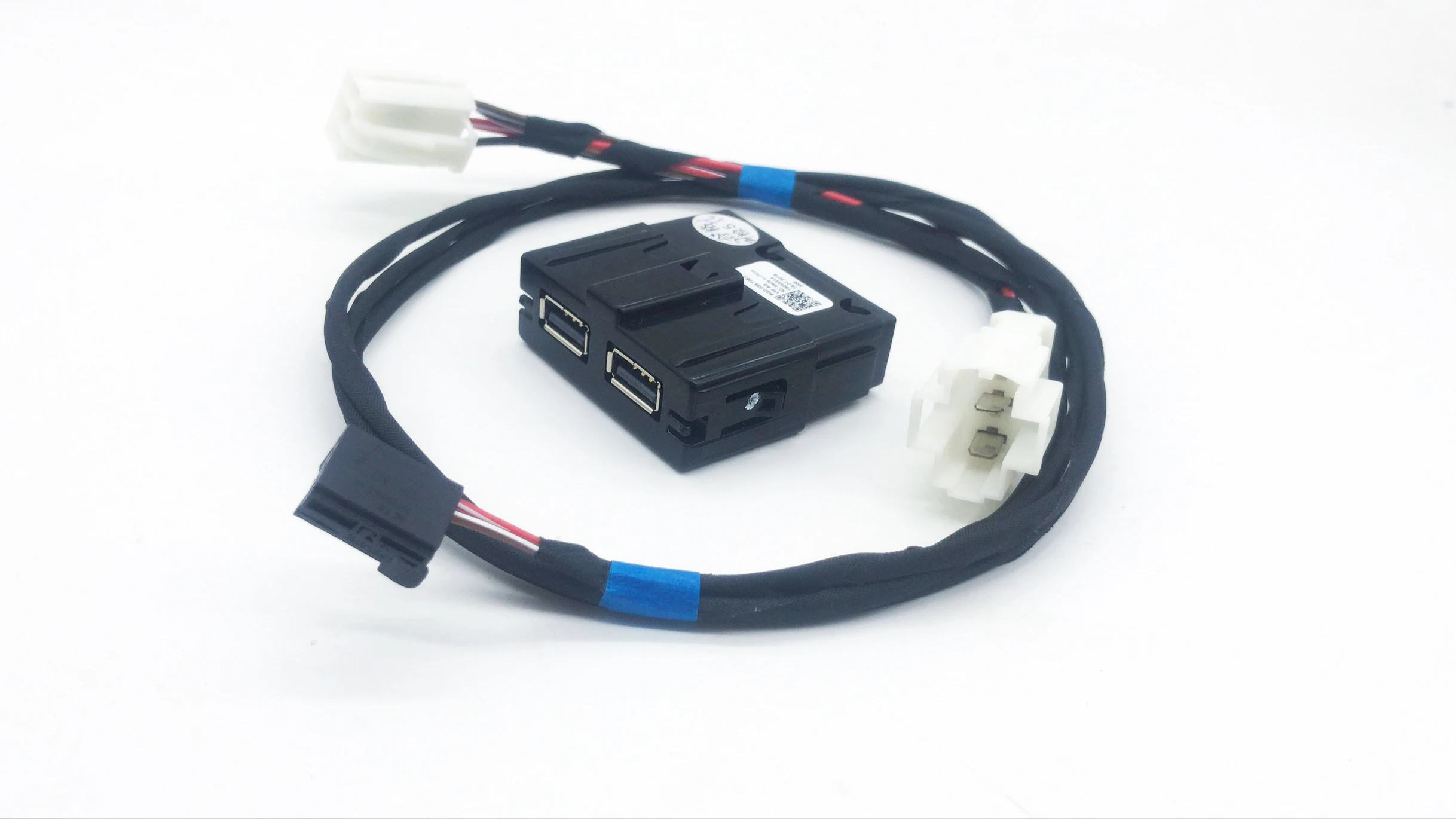 USB разъем Armerst для заднего сиденья с проводкой VW Tiguan MK2 Teramont Atlas Skoda MQB Octavia Superb Kodiaq 5QD