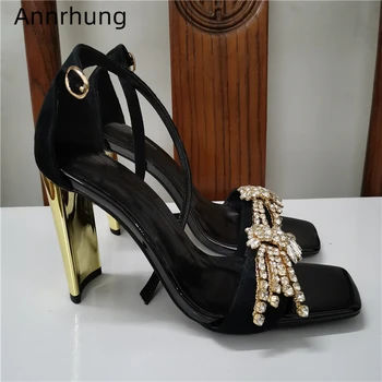 

New Design 2020 Summer Crystal Flower Sandals Unique Metal Hoof Heel Cover Heels Ankle Strap Square Open Toe Summer Shoes Woman