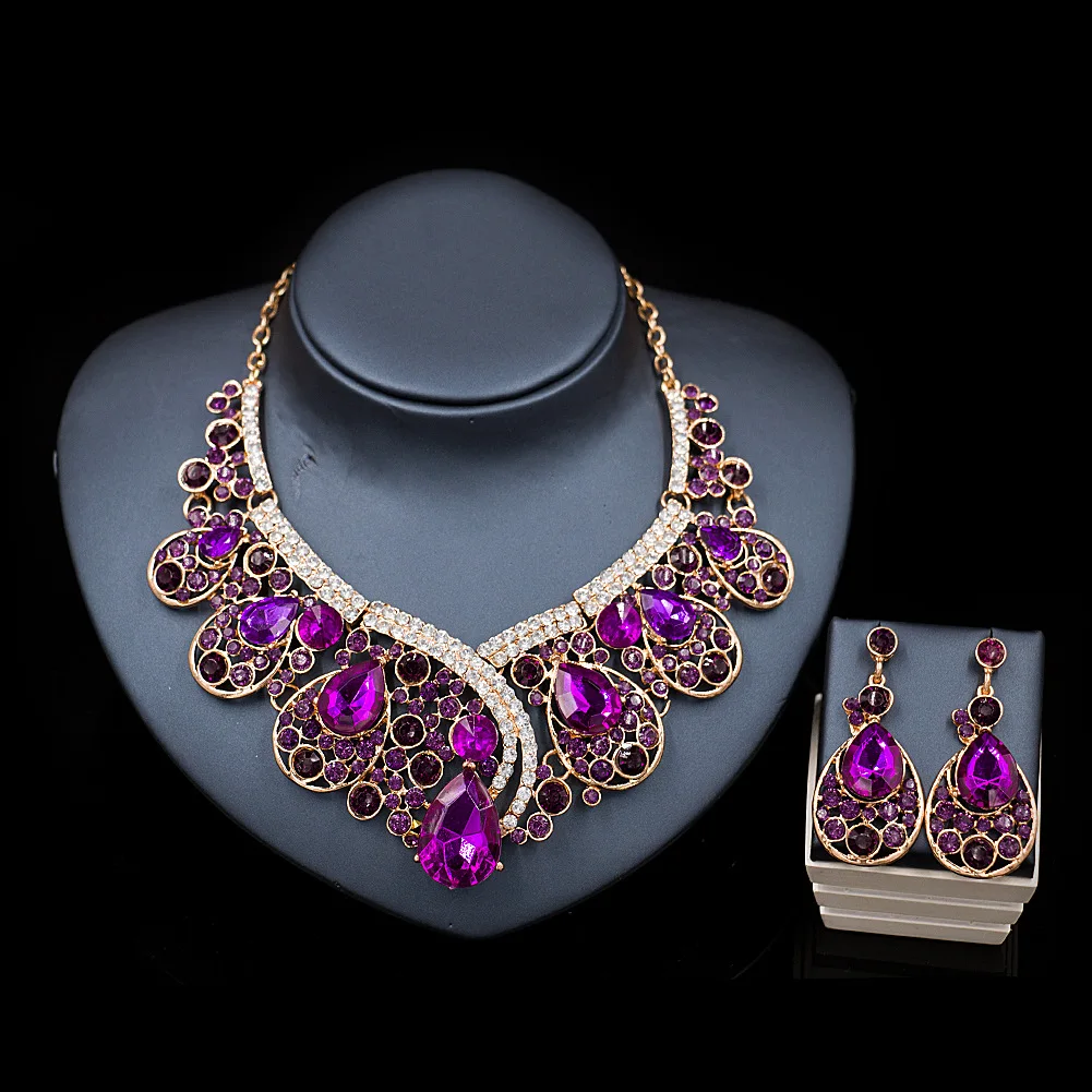 

2017 AliExpress Hot Selling Africa Europe And America Color Exaggeration Bride Necklace And Earrings Suite Manufacturers Direct