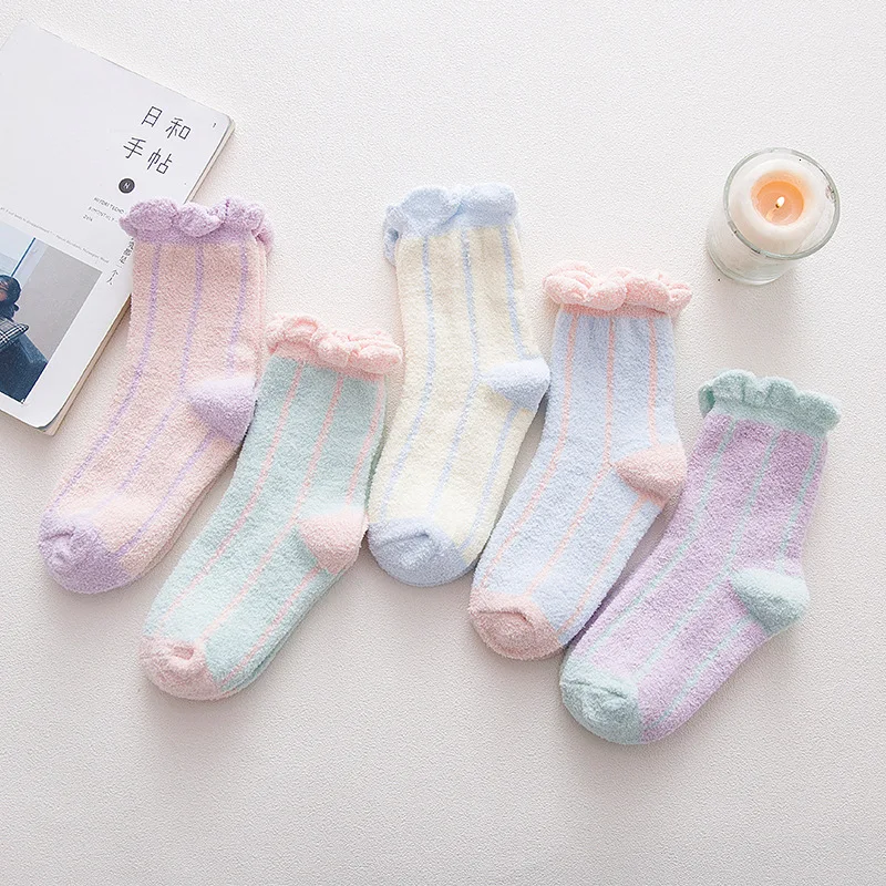 Корейские женские кружевные бархатные милые носки в Вертикальную Полоску, плотные Повседневные Дышащие носки для женщин, домашние носки