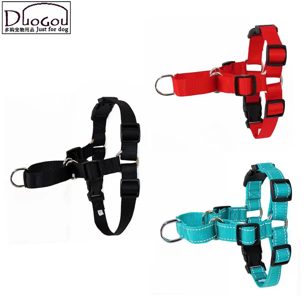 

No Pull Front Attachment Clip Dog Harness Easy Great for Daily Walks and Training. Available Size Small to X-Large
