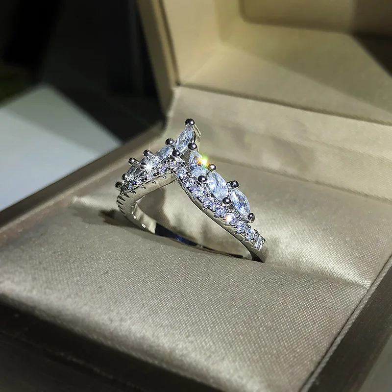 Silver Ring Exquisite Ladies V-shaped Zircon 925 Sterling for Wedding Bridal Birthday