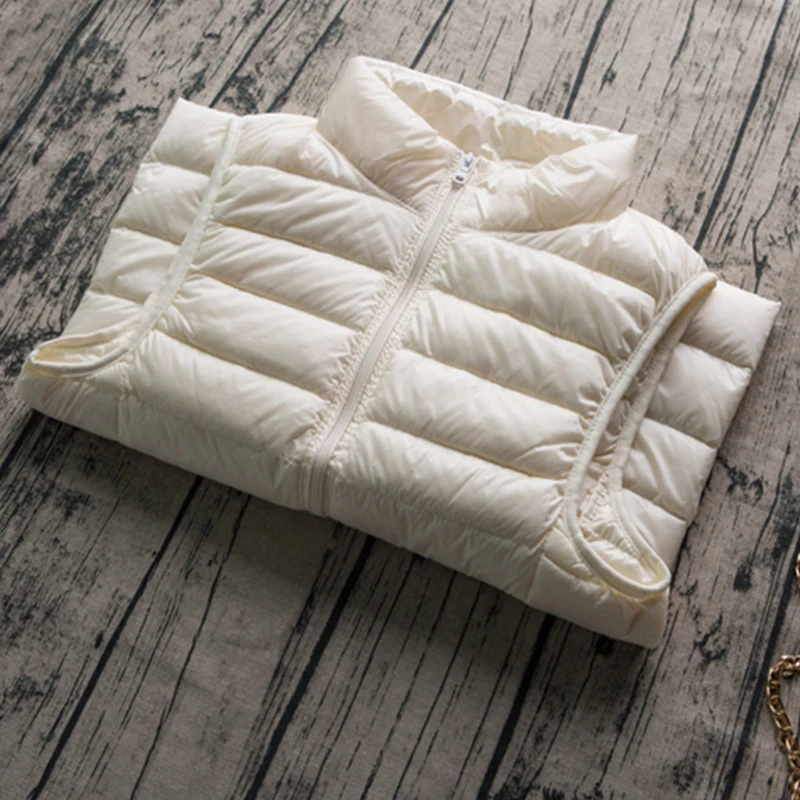 New Autumn Women Middle-aged Duck Down Vest Ultra Light Soft Warm Vests Stand Collar short Down Cotton Waistcoats cc1218
