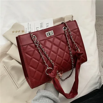 

HOT Niche Design Autumn/winter Messenger Bag Rhombic Chain Bag 2020 New Casual Bag Shoulder Tote Bag Width 29.5cm