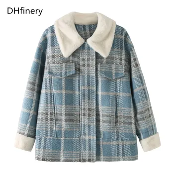 

DHfinery Women Blue and white plaid Wool Coat for bust 115-139CM winter lapel loose vintage woolen coat plus size XL-5XL B2003