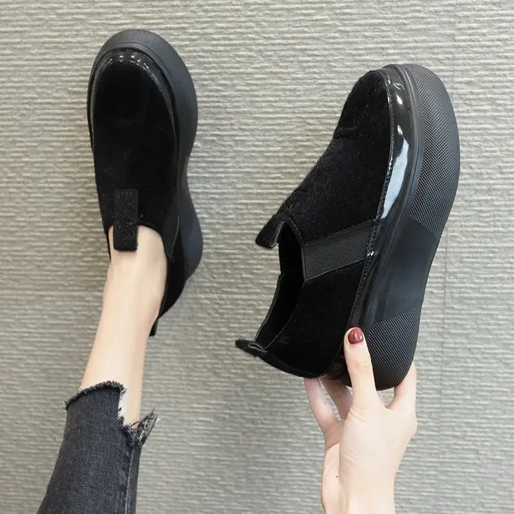

Winter Shoes Women Increas Height Autumn Clogs Platform Casual Female Sneakers Round Toe All-Match Shallow Mouth Slip-on 2019