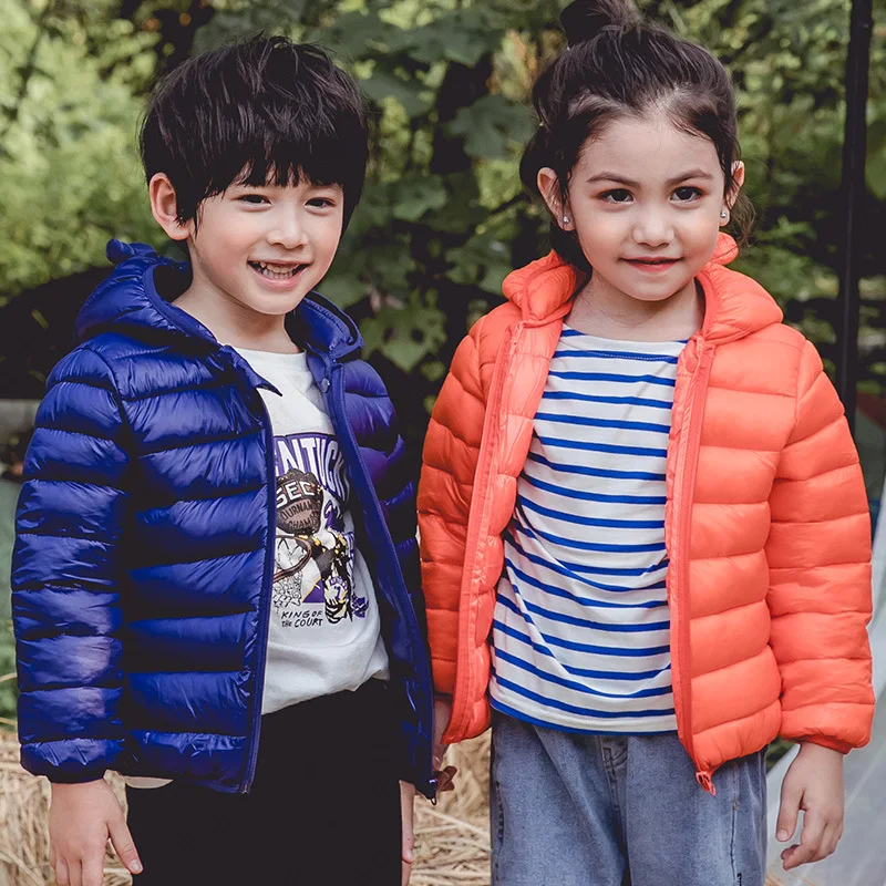 Парка для маленьких мальчиков и девочек легкая Детская куртка хлопковое пуховое пальто с капюшоном зимний детский жакет осень-весна, верхняя одежда и пальто для малышей