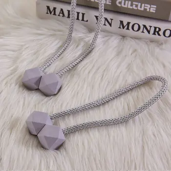 

2 pcs. Magnetic Buckle Clips for Pearl Curtain, Buckle Hooks, Curtain Accessories, Decorative Accessories hot sale