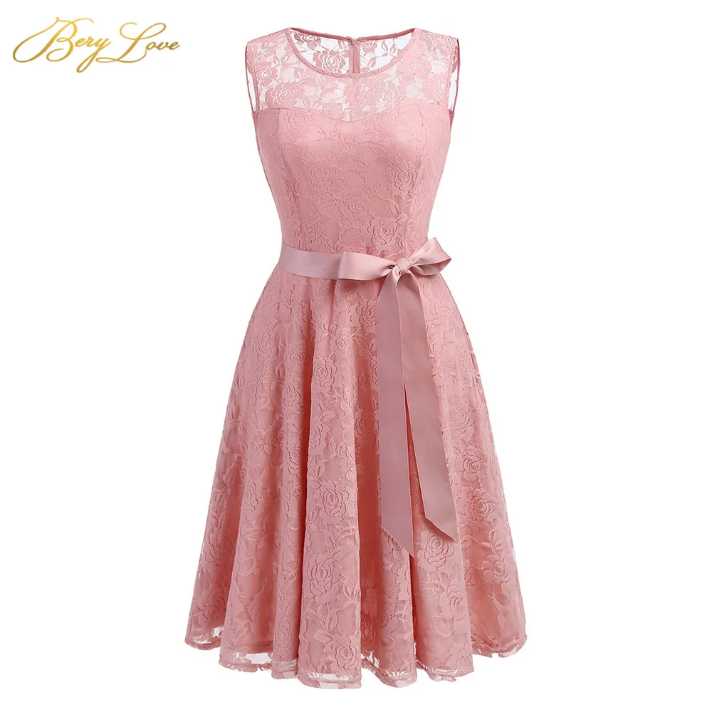 

BeryLove Blush Pink Short Homecoming Dresses 2021 Lace A line Belt Mini Length Scoop Neckline Girl Cute Party Graduation Gown