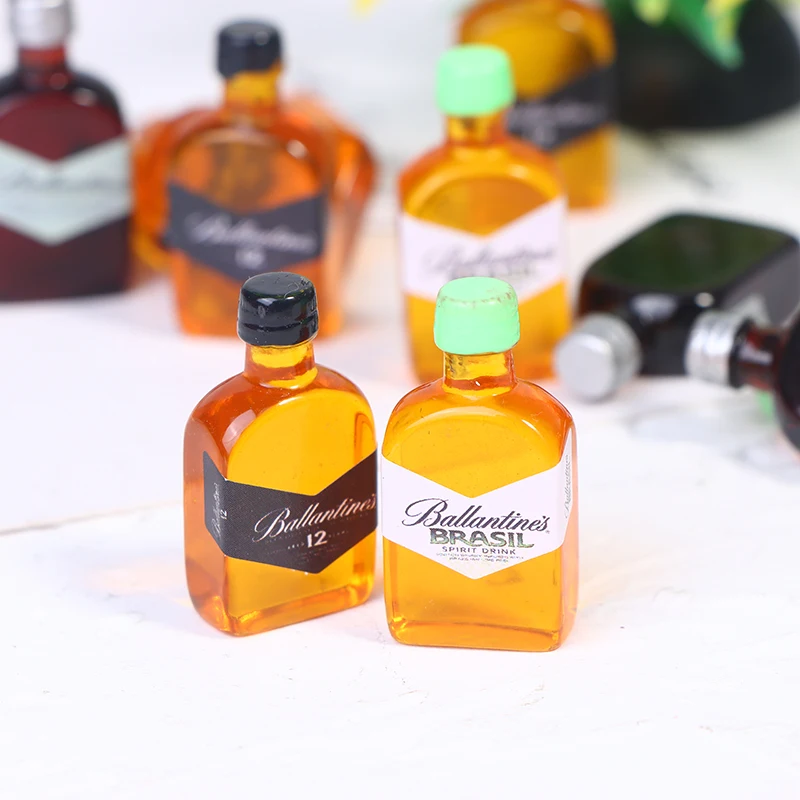 

5pcs 14*27*7.5mm 1/12 Dollhouse Miniature Simulation Whisky Wine Bottle Model Accessories