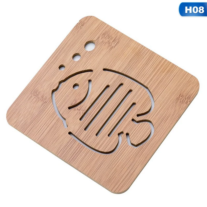 1Pcs Korea Creative Cute Animal Wooden Mug Coasters Desktop Mat Cup Mats Wood Carved Cup Pads Shop Bar Tea Coffee Cup Holder