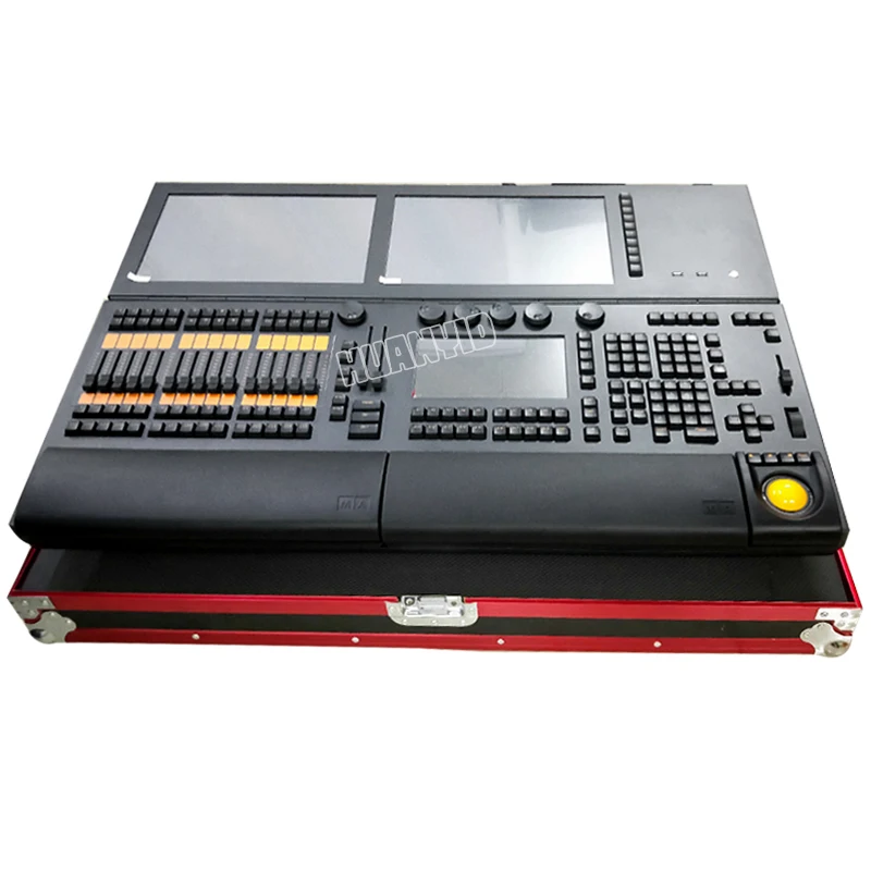 Фото Новейшая консоль MA2 DMX с тремя экранами мощный профессиональный Новейшая консоль MA2 DMX с тремя экранами мощный профессиональный