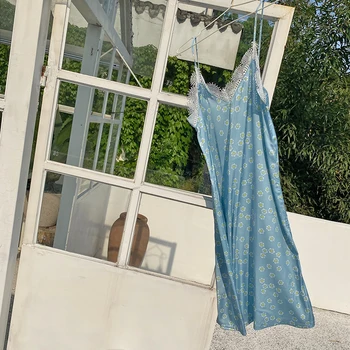 

Sexy Women's Summer New Style Daisy Blue Green Sleeveless Long Night-dress Satin Female Nightgown Sleepwear