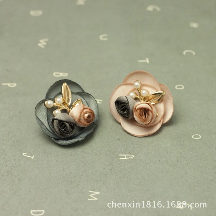 

South Korea Dongdaemun New Style Tipburn Bud Alloy Pearl Brooch Corsage Sweater Hoodie Collocation Xz029