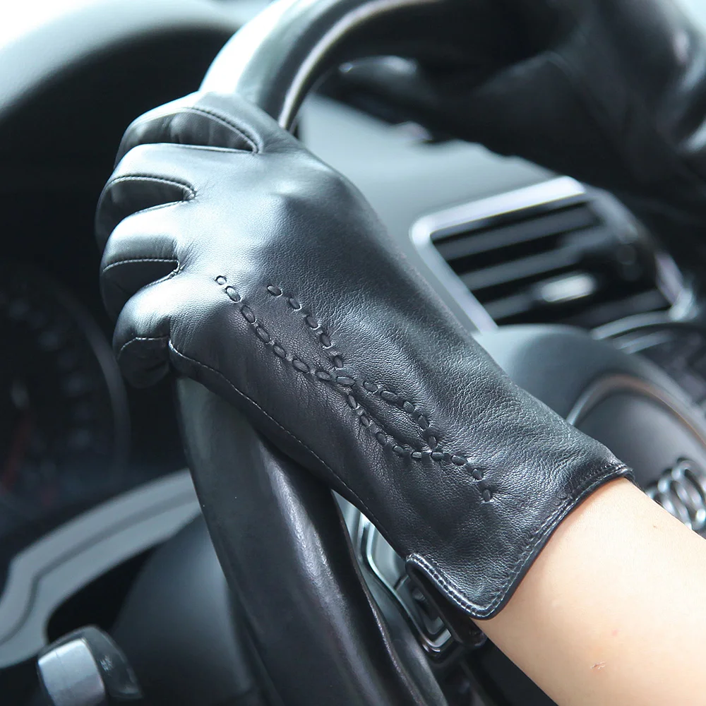 Real Leather Gloves Lady Winter Thermal Plushed Lined Black Lambskin Non Touchscreen Women Sheepskin Driving Gloves EL079NC