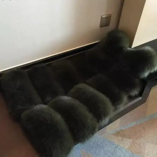 Модное женское пальто из искусственного меха, Женское зимнее пальто без рукавов из искусственного лисьего меха, кожаное плотное пальто, верхняя одежда размера плюс, жилет с подкладкой M871