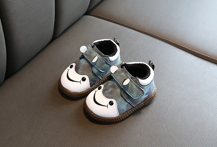Зимние короткие ботинки для маленьких мальчиков; Детские Утепленные ботинки из искусственной кожи; фланелевые теплые ботинки с мягкой подошвой для новорожденных; 1 пара