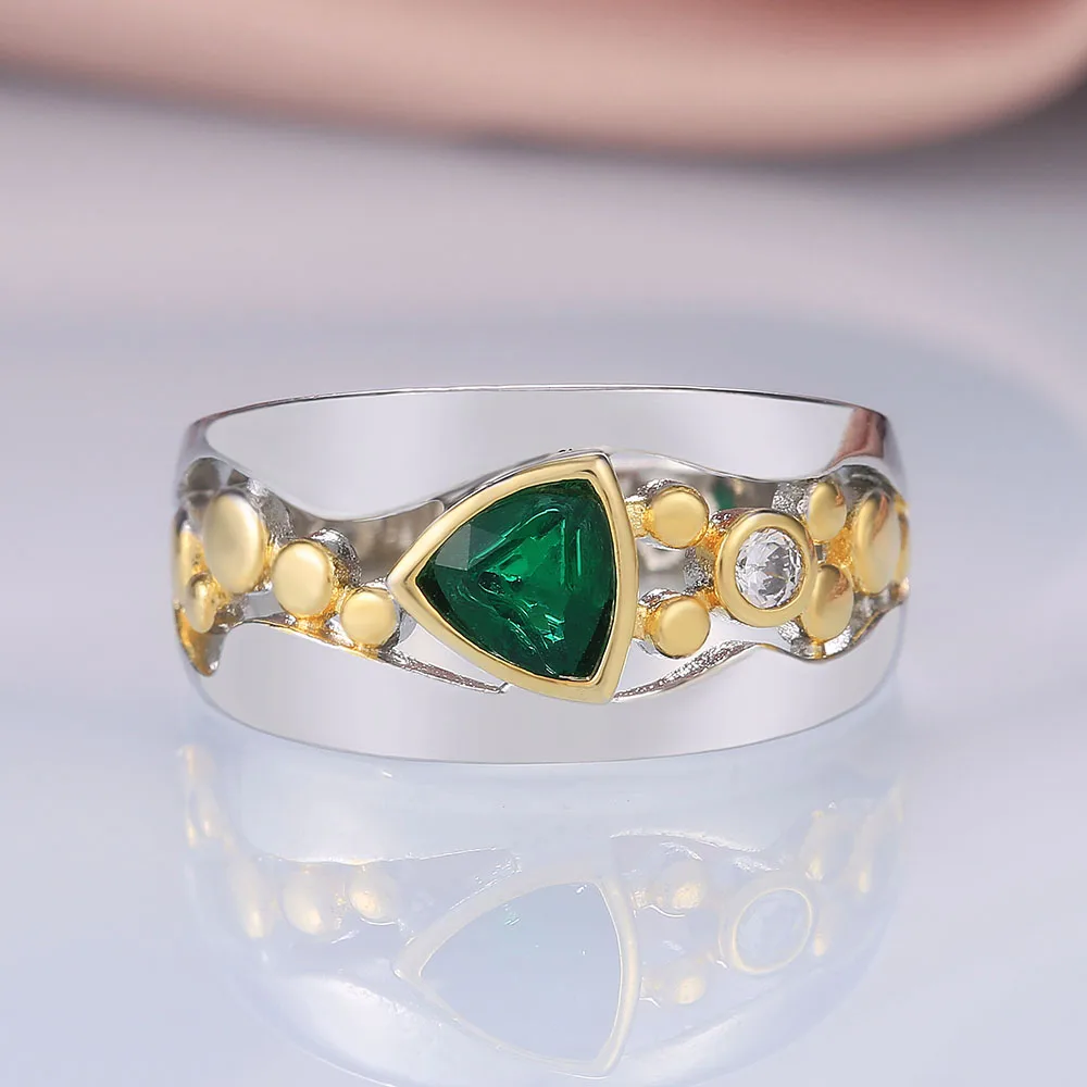 Huitan Vintage Hollow-out Band Ring Evening Dance Party Accessories Green Stone Graceful Two Tone Rings Jewelry for Mother Gift