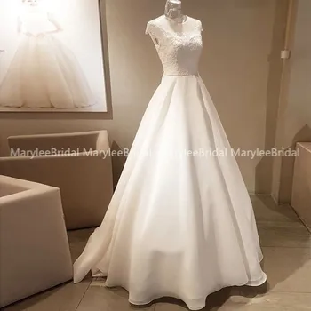 

Classic A-line Wedding Dress With Cap Sleeves Sheer Scoop Neck robe de mariée France Lace Appliques Princess Bridal Gowns Custom