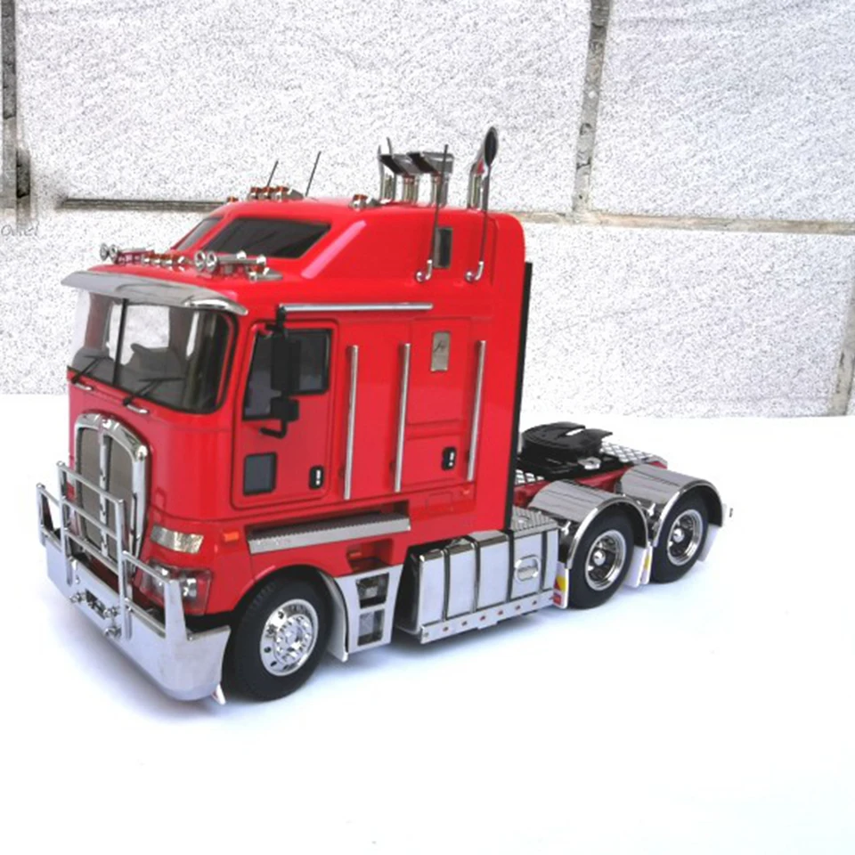 K200 PRIME MOVER 1/32スケールモデル K200 PRIME MOVER 1/32スケールモデル 1:32 Kenworth K200 Prime Mover
