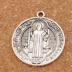 5 MEDALLAS SAN BENITO PLATA ANTIGUA 25x20mm