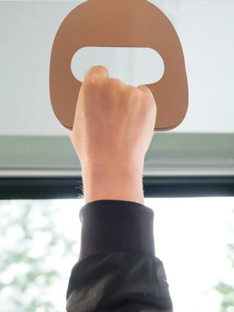 

Contact-free Bus Leather Pull Ring Public Transportation Private Carry-out Leather Armrests Adjustable Handlebars
