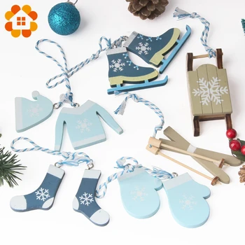 

6PCS/set Wooden Christmas Tree Hanging Skiing Suit Pendants Decorations Wood Crafts Ornaments For Xmas Party Decor Home Supplies