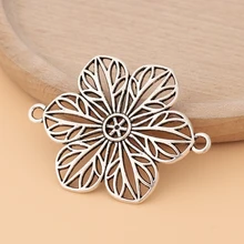 

20pcs/Lot Tibetan Silver Filigree Flower Connector Charms Pendants for Bracelet Necklace Jewelry Making Accessories