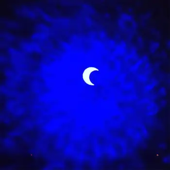 

Starry Sky Projector Star Night Light Projection 6 Colors Ocean Waving Lights 40JE