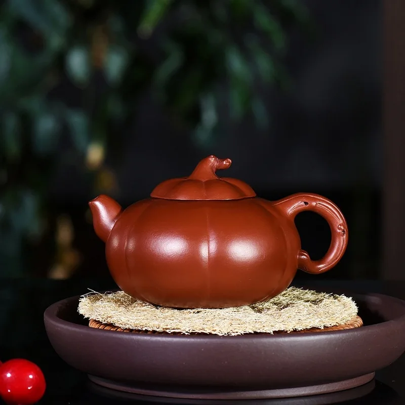 

Yixing recommended special offer wholesale a wrinkled skin dahongpao persimmon melon undertakes all hand pot of 230 ml