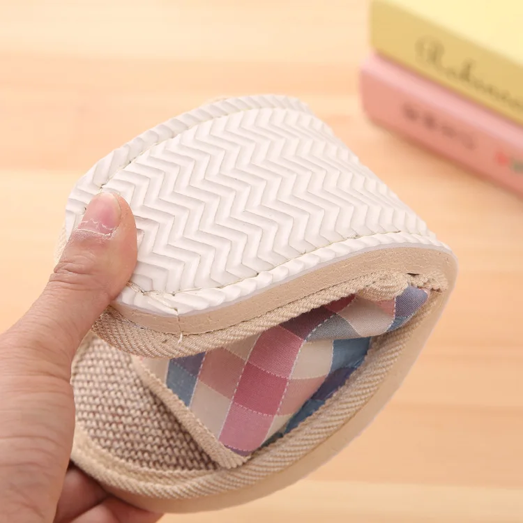 

Spring Summer Indoor Linen Slippers Men And Women Breathable Wood Floor Light Slipper Couples Home Guest Slipper Foam Sole
